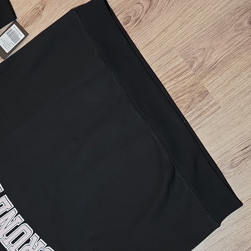 Brunette The Label "Brunette" Varsity Hair Colour Not Your Boyfriend's Crew M/L - Picture 6 of 15